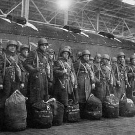 A Brief History of the Duffle Bag: From Military Necessity to Fashion Statement