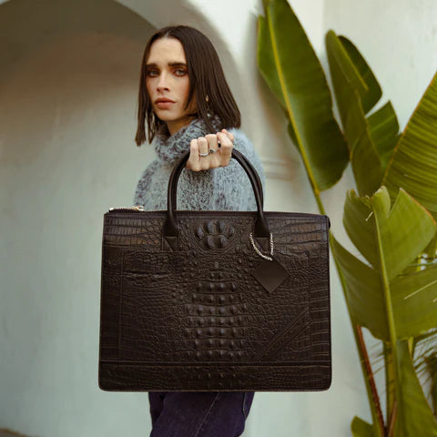 Statement Jetsetter Laptop Bag in Black