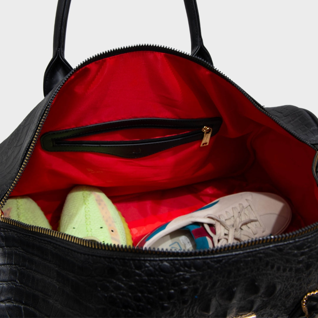 Classic Traveler Rolling Duffle in Black