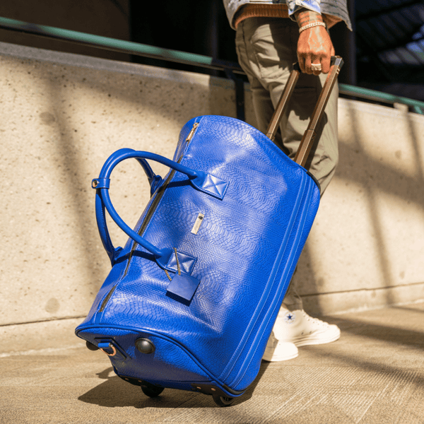 Signature Traveler Rolling Duffle in Mint