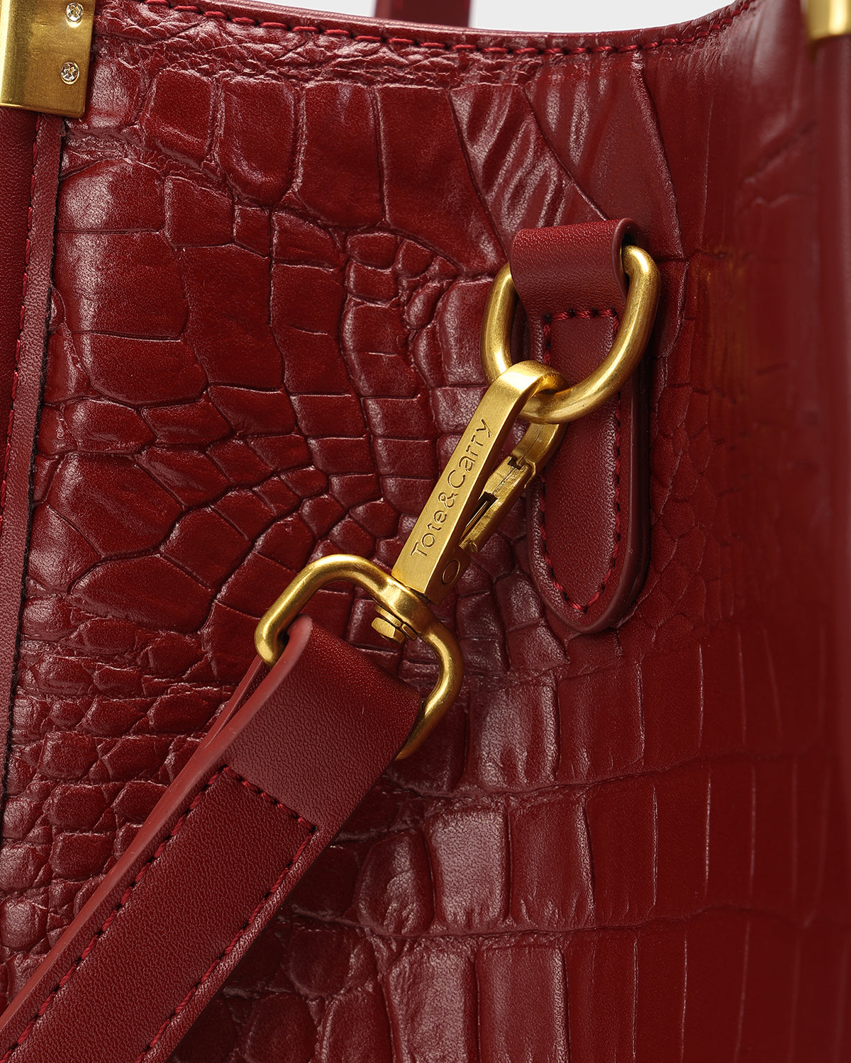 City scape Tote in Wine Red