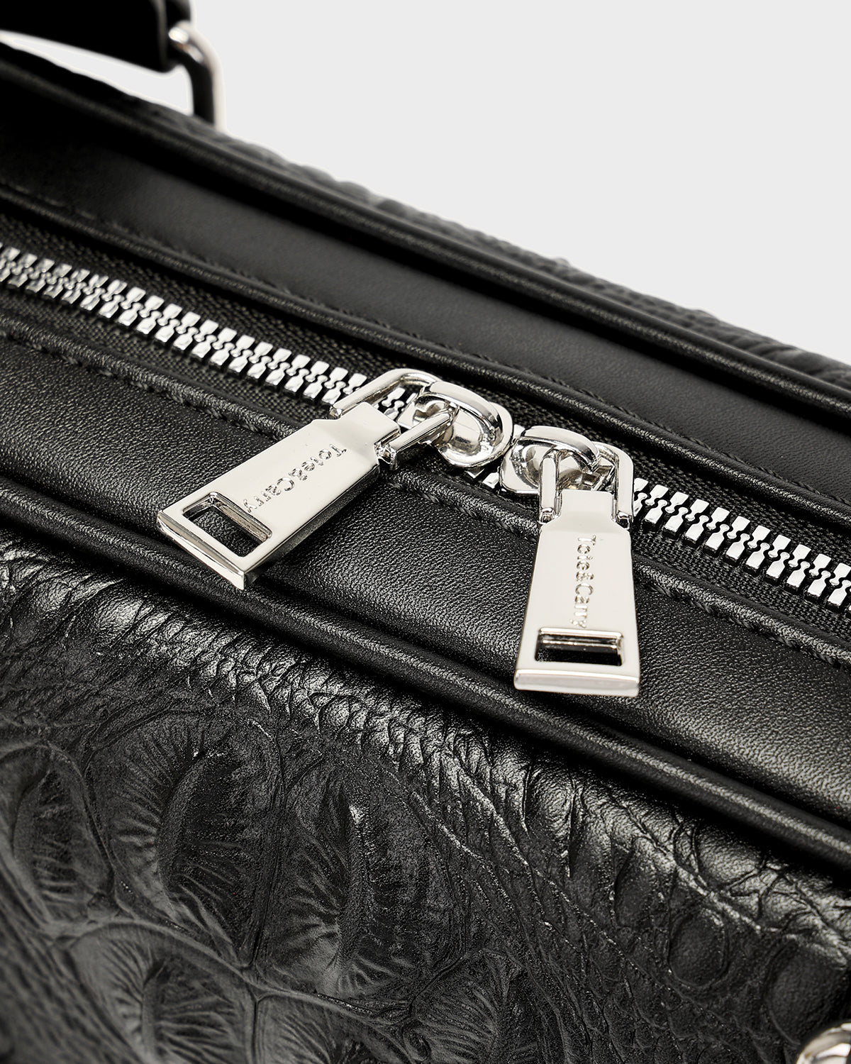 Statement Jetsetter Laptop Bag in Black