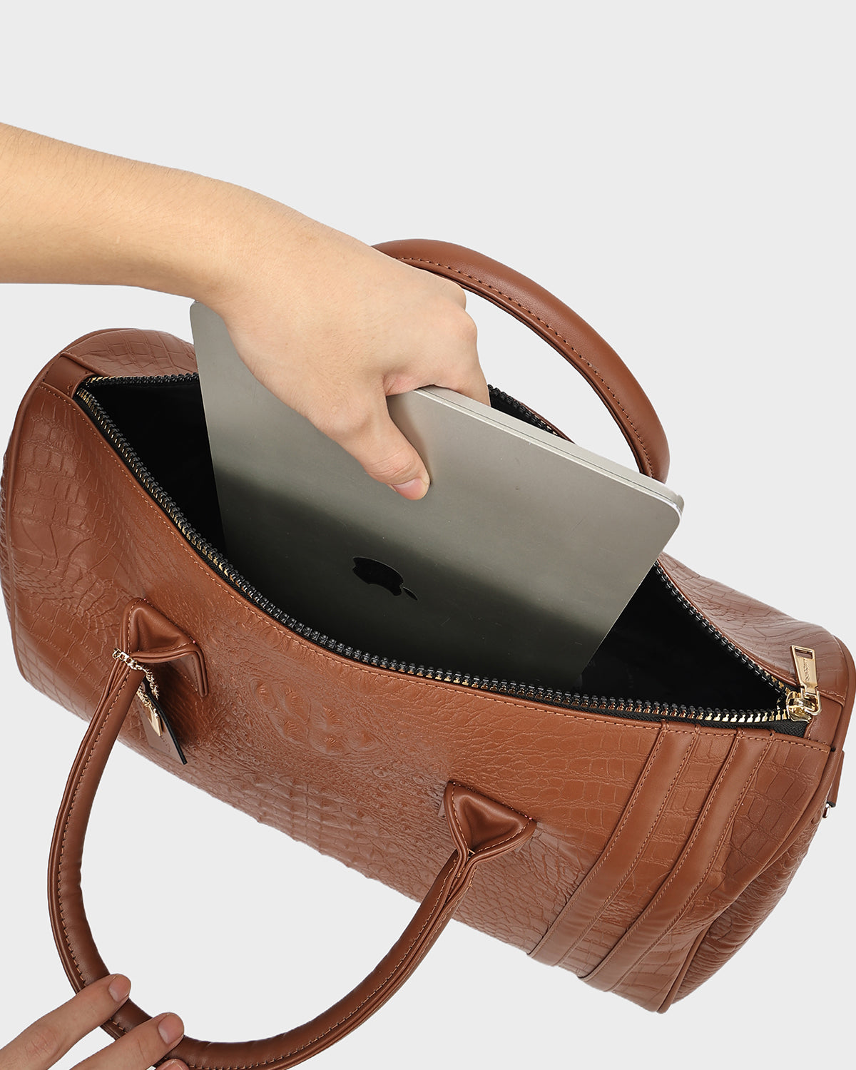Classic Weekender Travel Set in Caramel