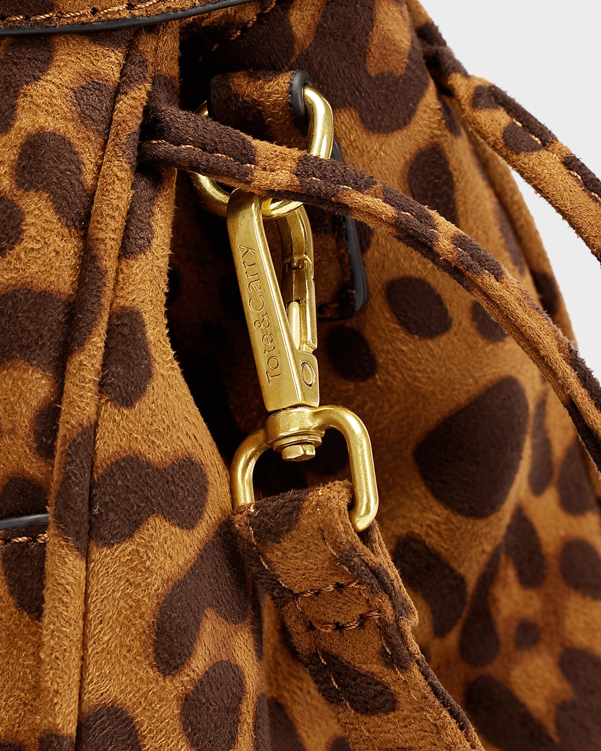 Bonita Baguette Bag in Cheetah Print
