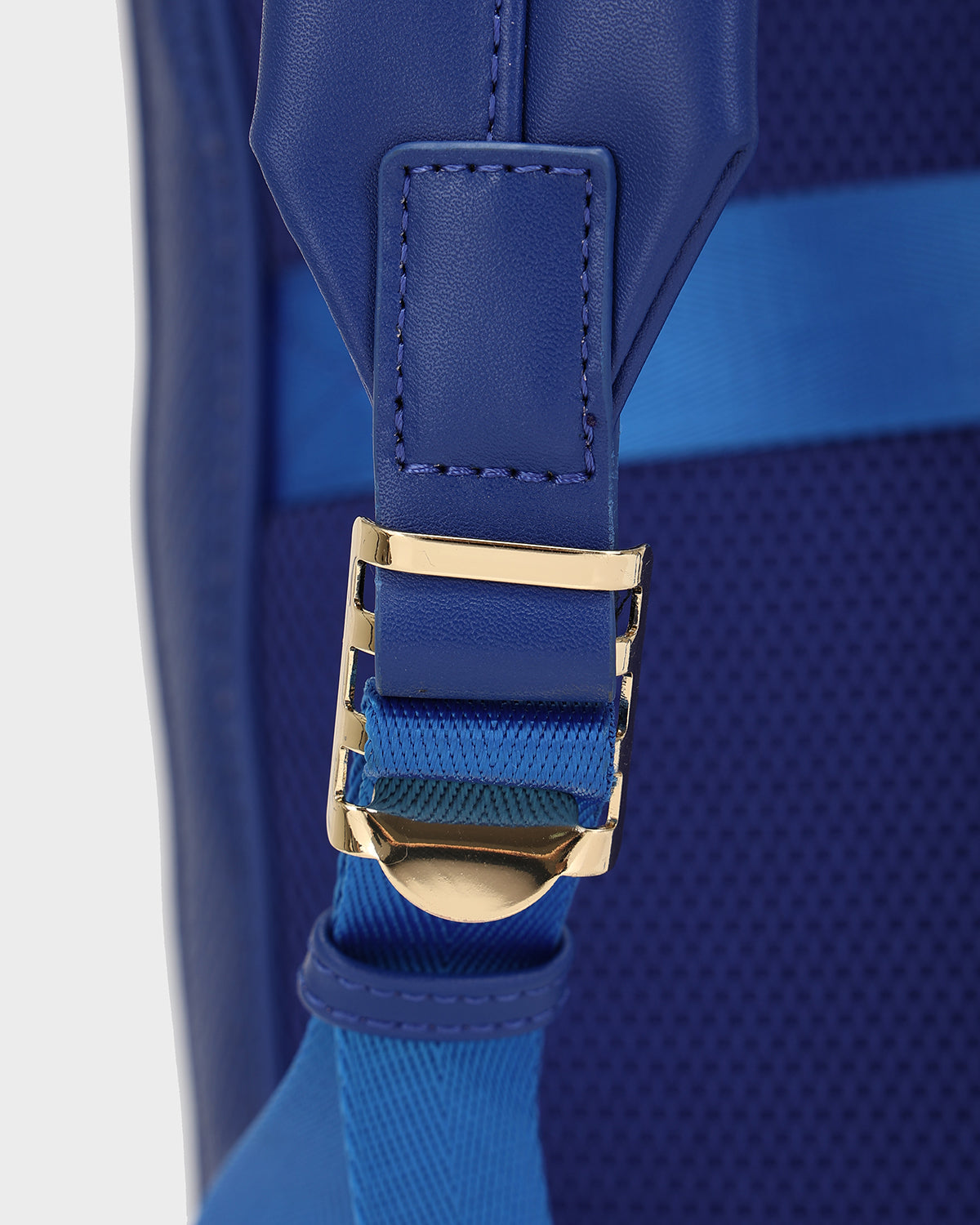 Signature Weekender Backpack in Royal Blue