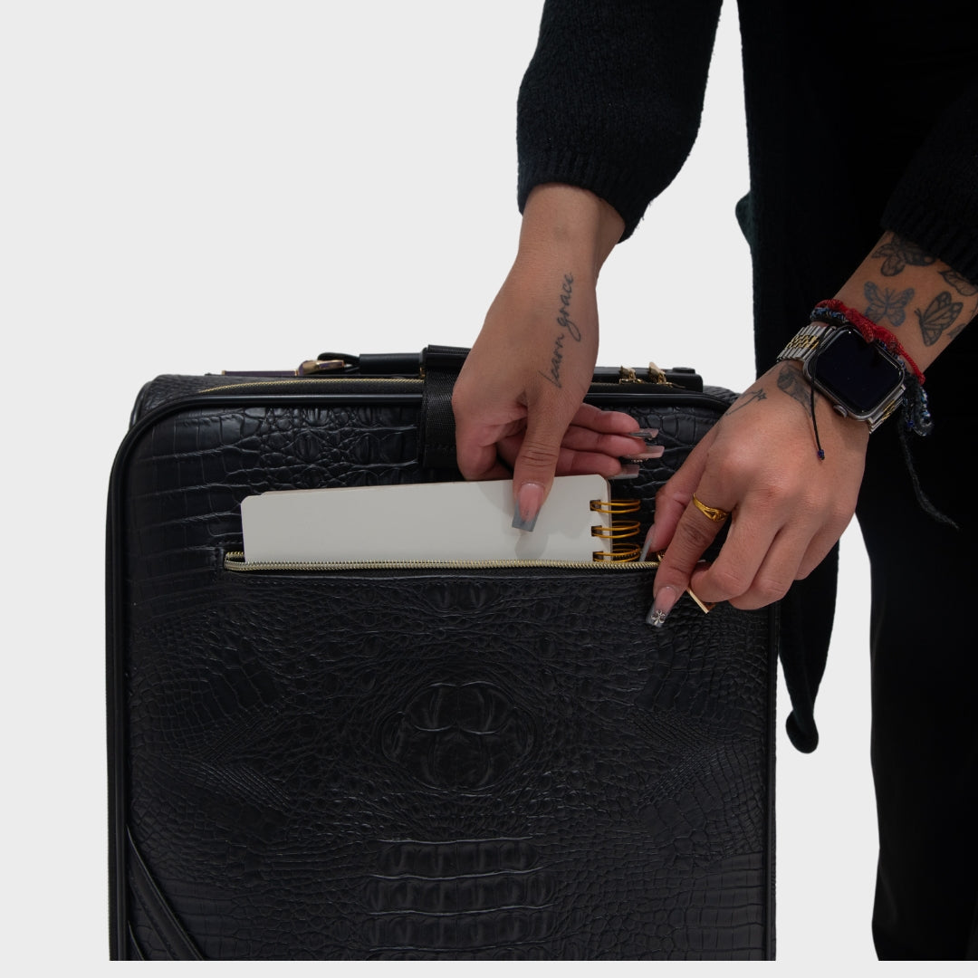 Statement 2-Piece Luggage Set in Black