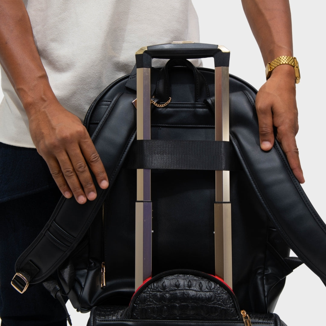 Classic Traveler Backpack in Black