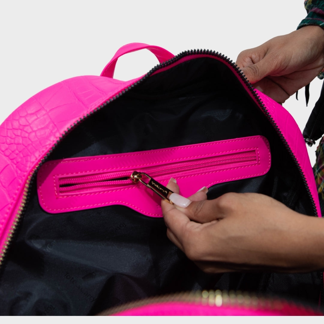 Classic Traveler Backpack in Neon Pink