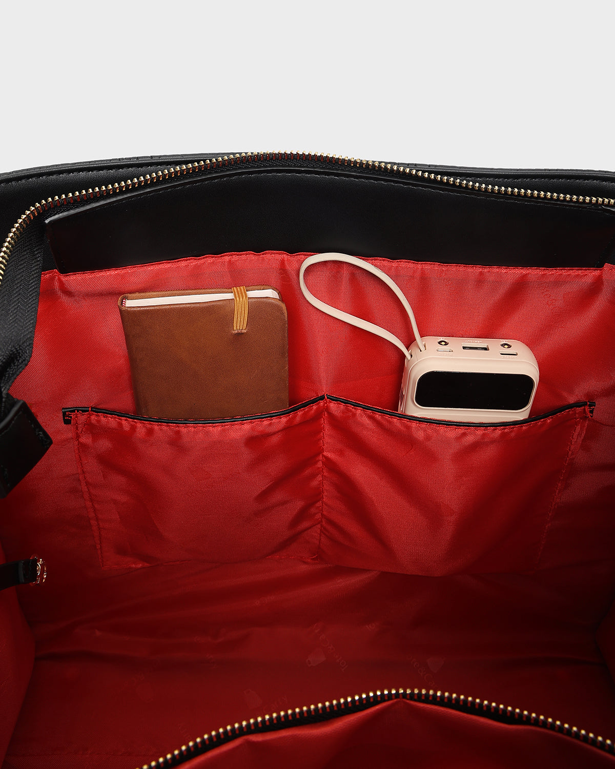 Signature City Tote Bag in Black