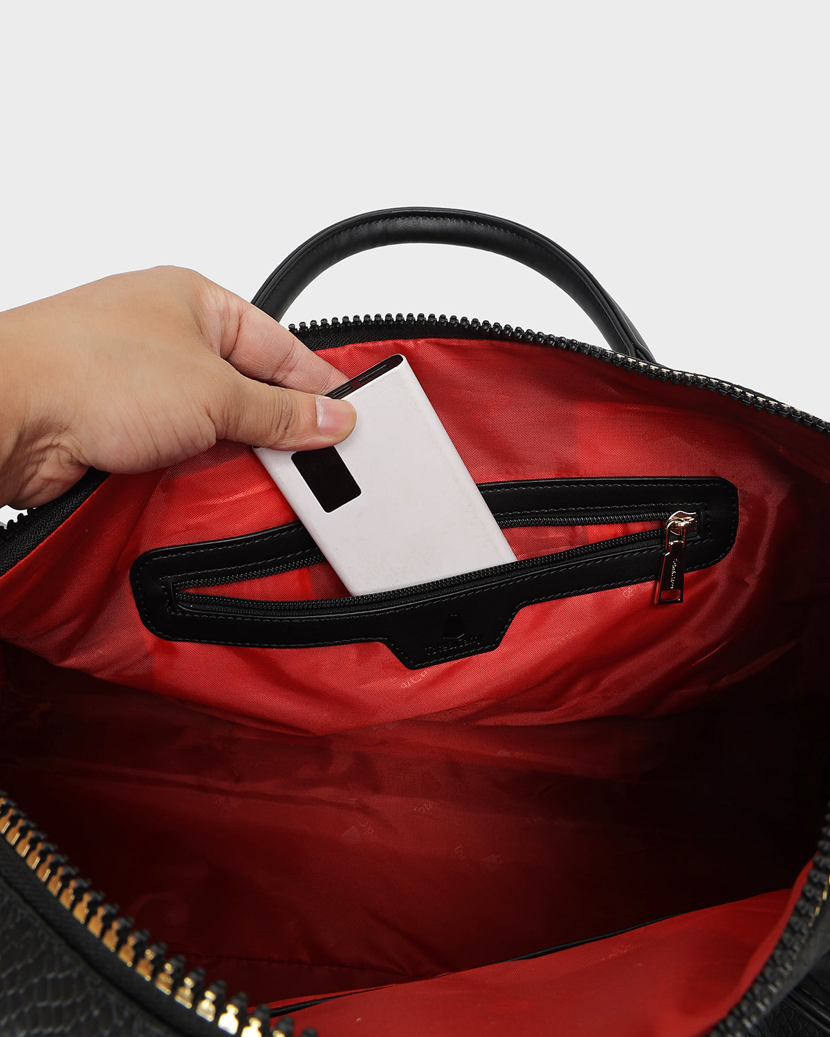Signature Weekender Duffle Bag in Black