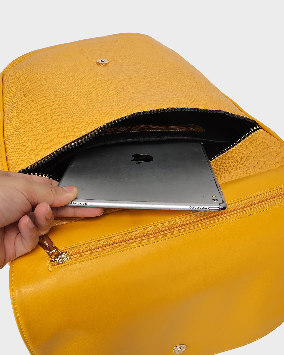 Signature Weekender Travel Set in Sunflower Yellow