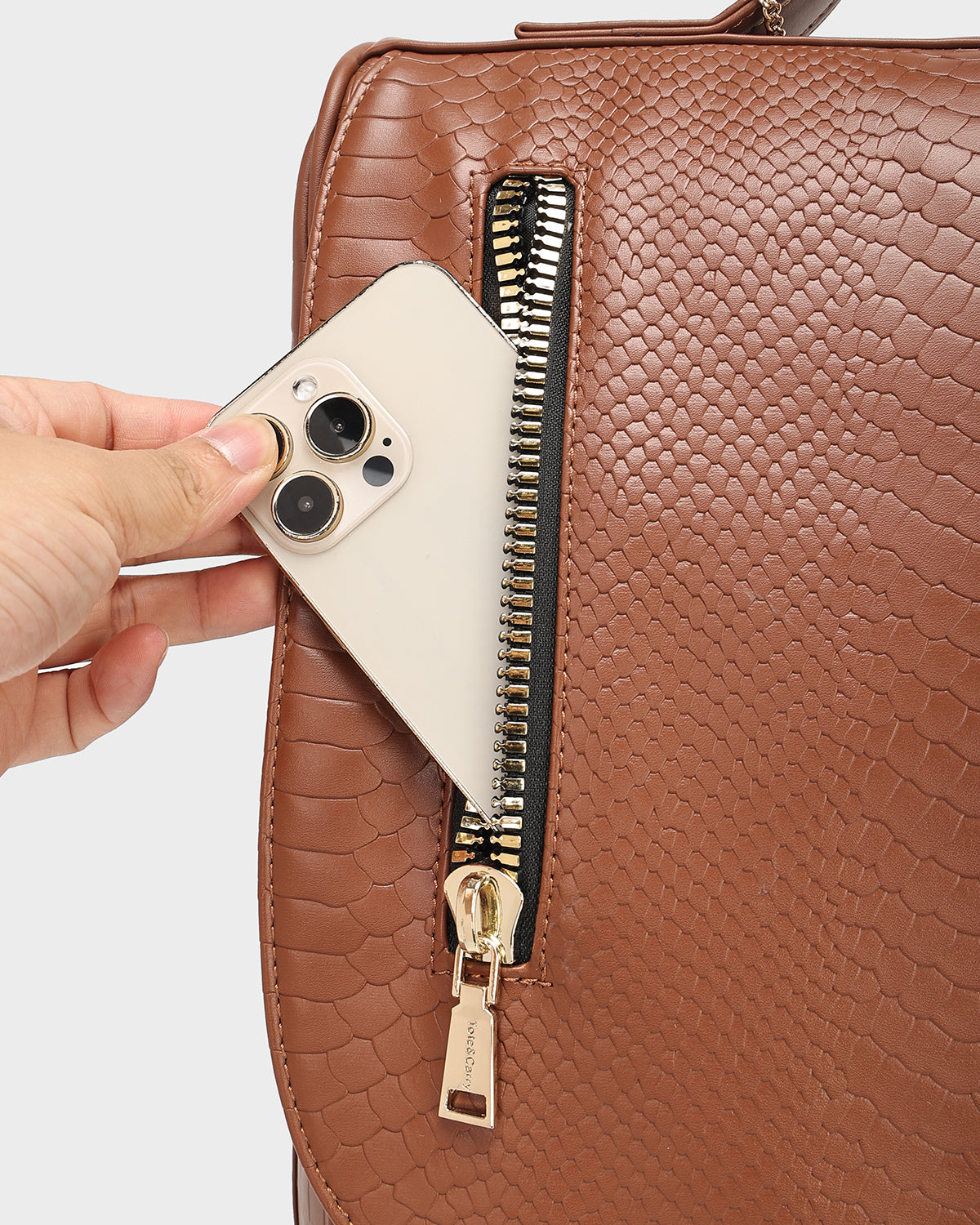 Classic Weekender Backpack in Caramel