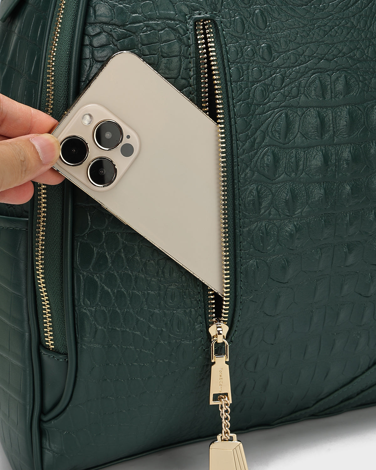 Statement Commuter Backpack in Emerald