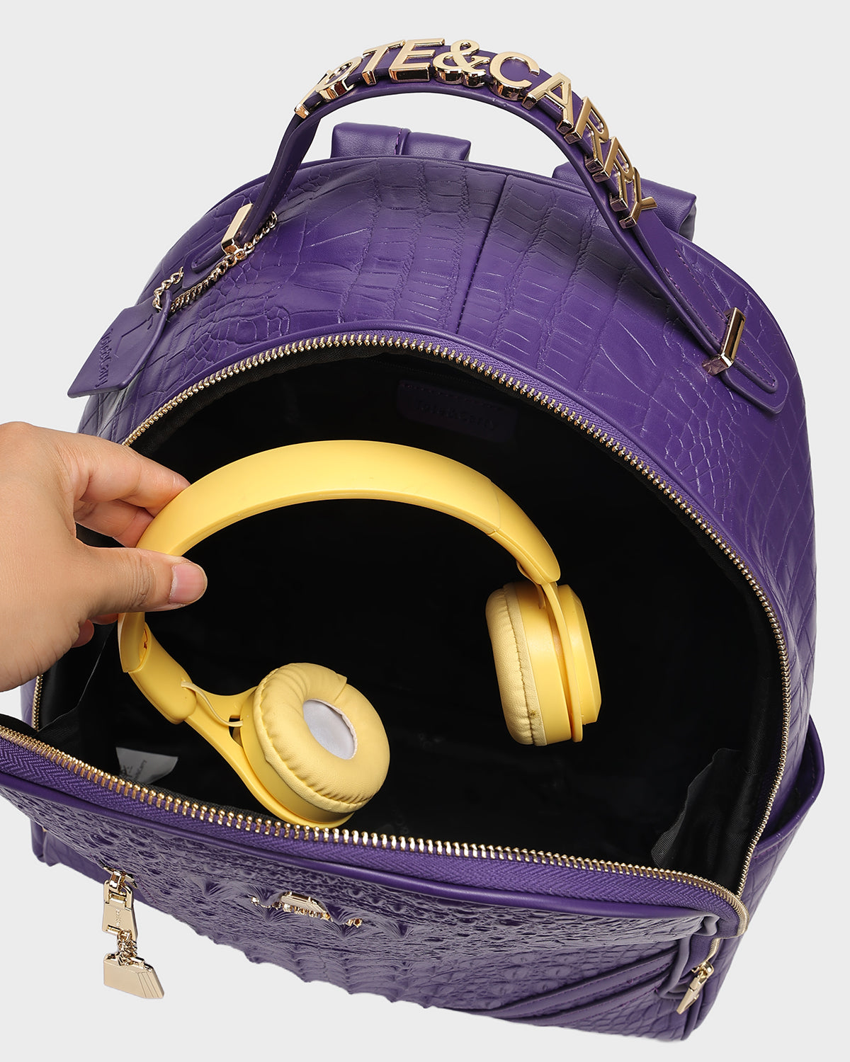 Statement Commuter Backpack in Purple