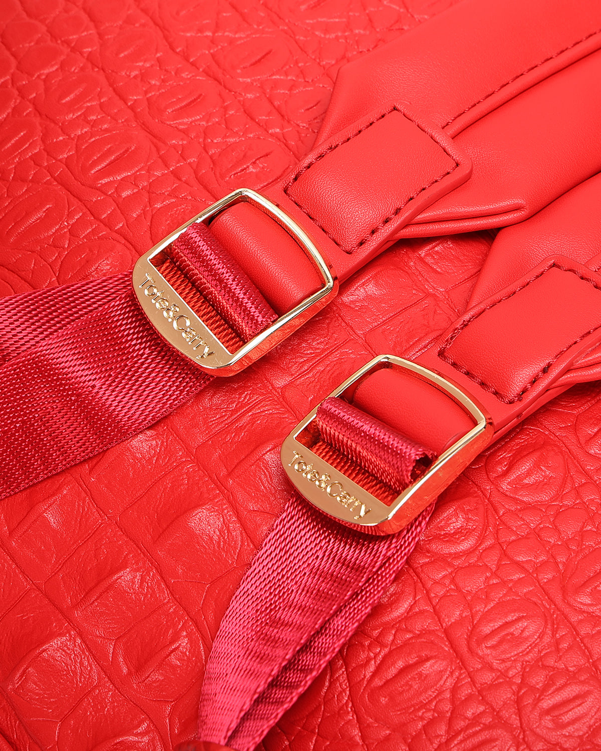 Statement Commuter Backpack in Red