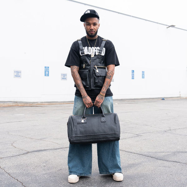 Signature Weekender Duffle Bag in Black