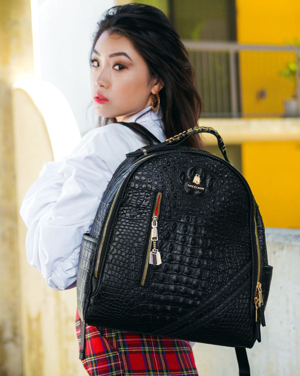 Statement Commuter Backpack in Black