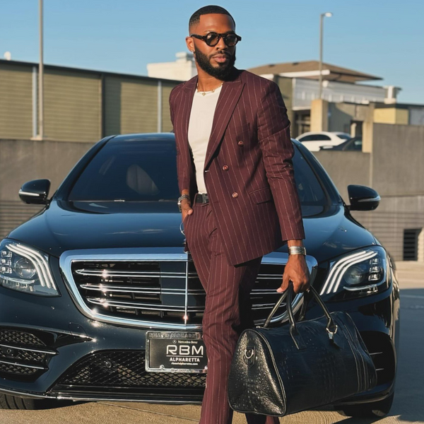 Statement Weekender Duffle Bag in Black