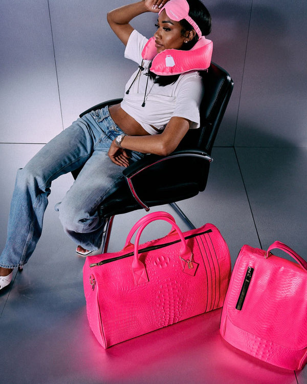 Statement Weekender Travel Set in Neon Pink