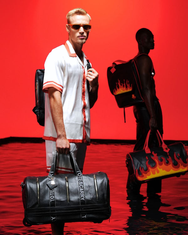 Signature Urban Rolling Duffle Set in Black