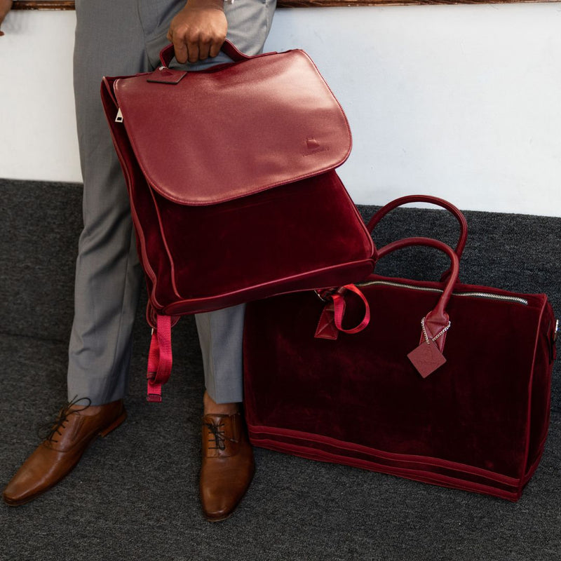 Velvet Travel Set in Burgundy