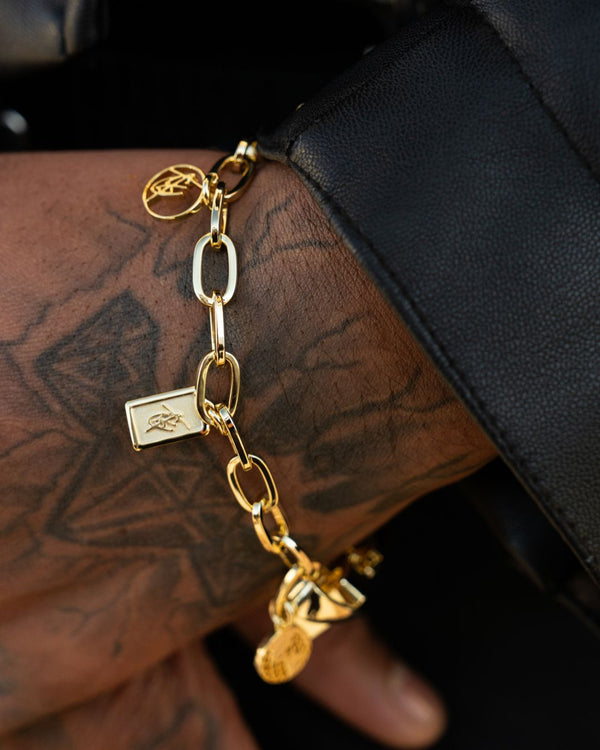 Charm Bracelet in Gold