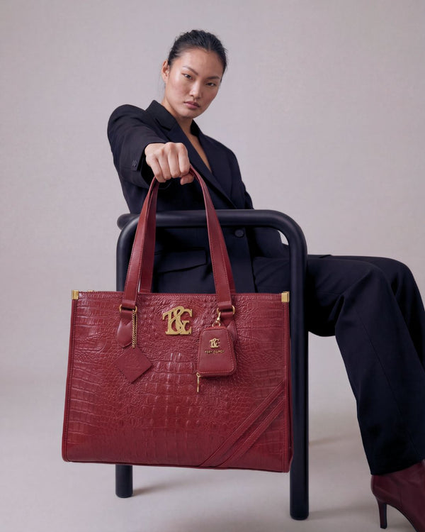 Cityscape Tote in Wine Red