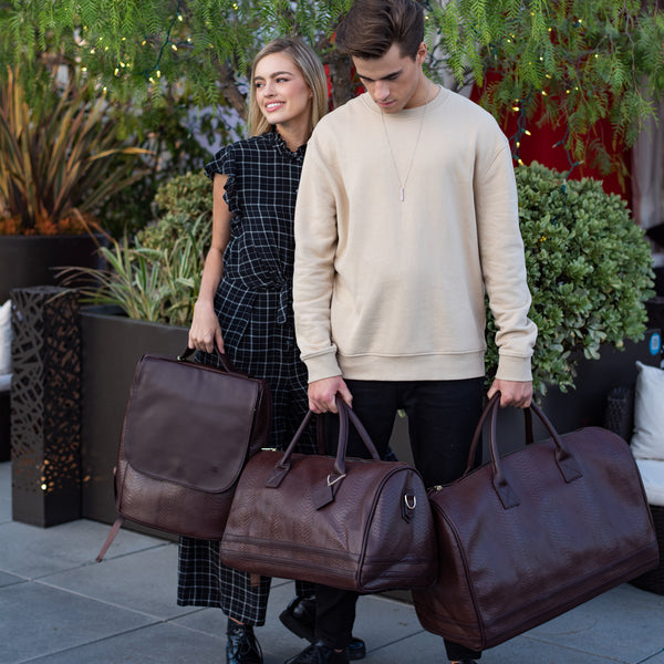 Signature Weekender Travel Set in Chocolate