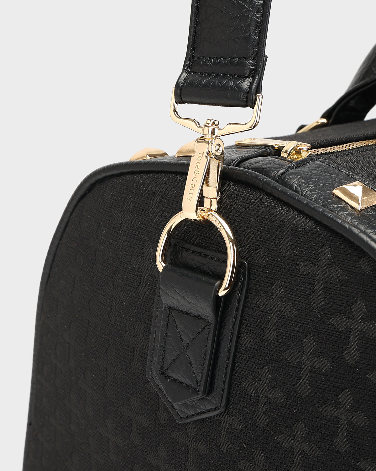 Cross Rolling Duffle Bag in Black
