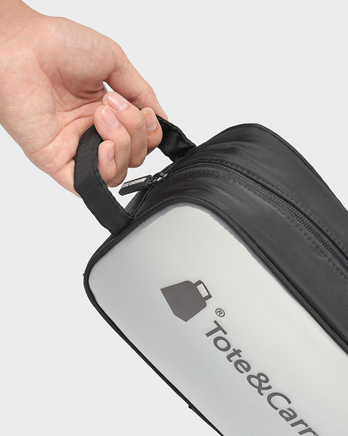 Statement Carry-On Kit in Black