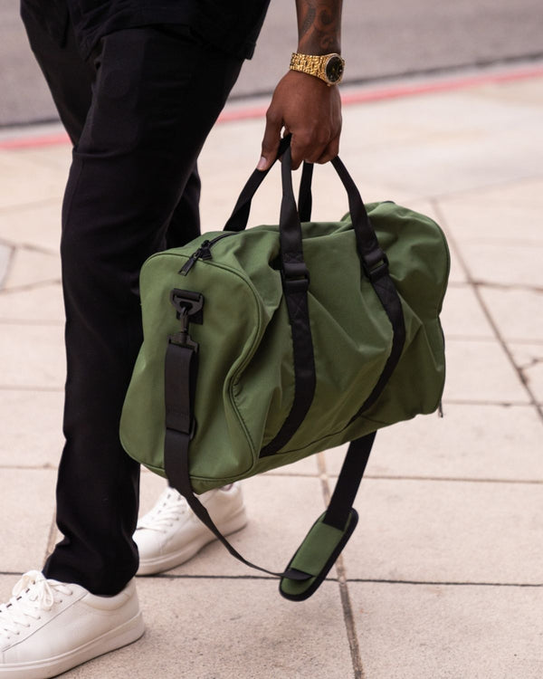 Nylon Traveler Duffle Bag in Olive Green