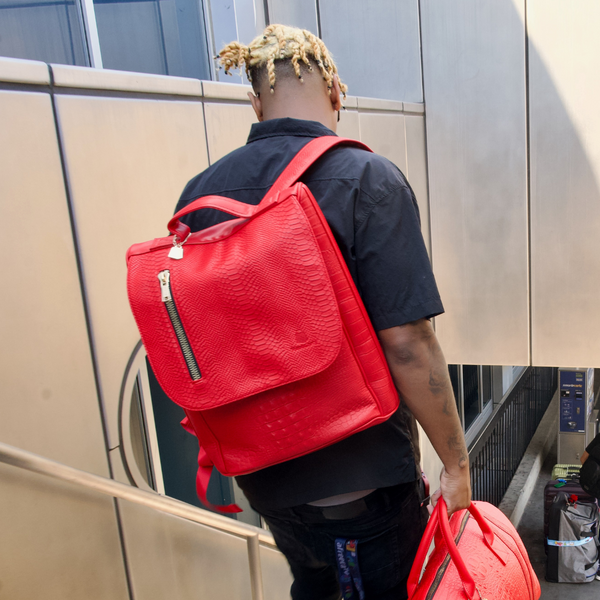 Classic Weekender Backpack in Red