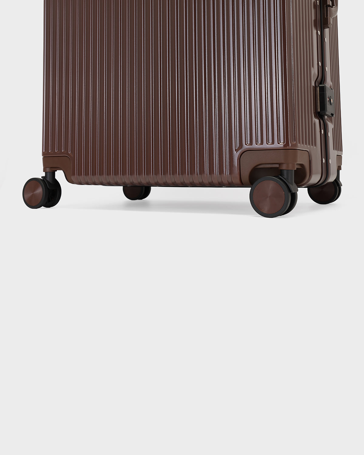 Alloy Elite 2PC Suitcase Set in Bronze