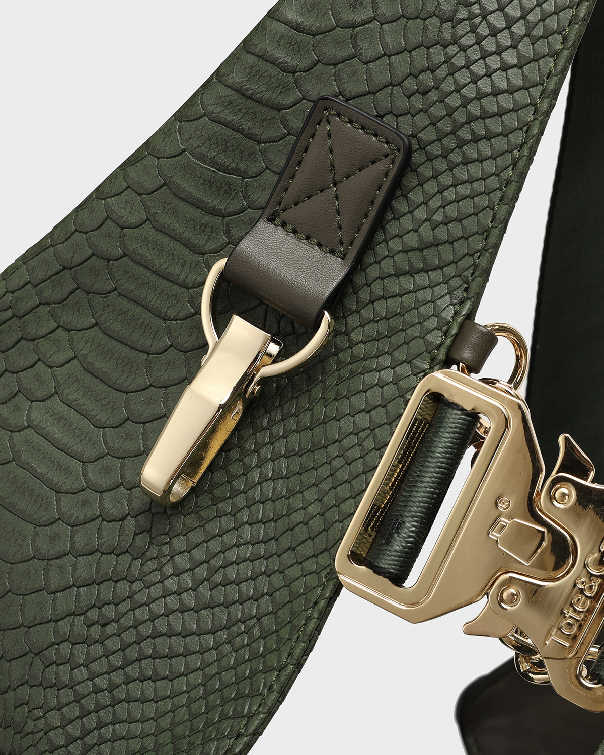 Apollo 1 05 Sling Shot in Olive Green