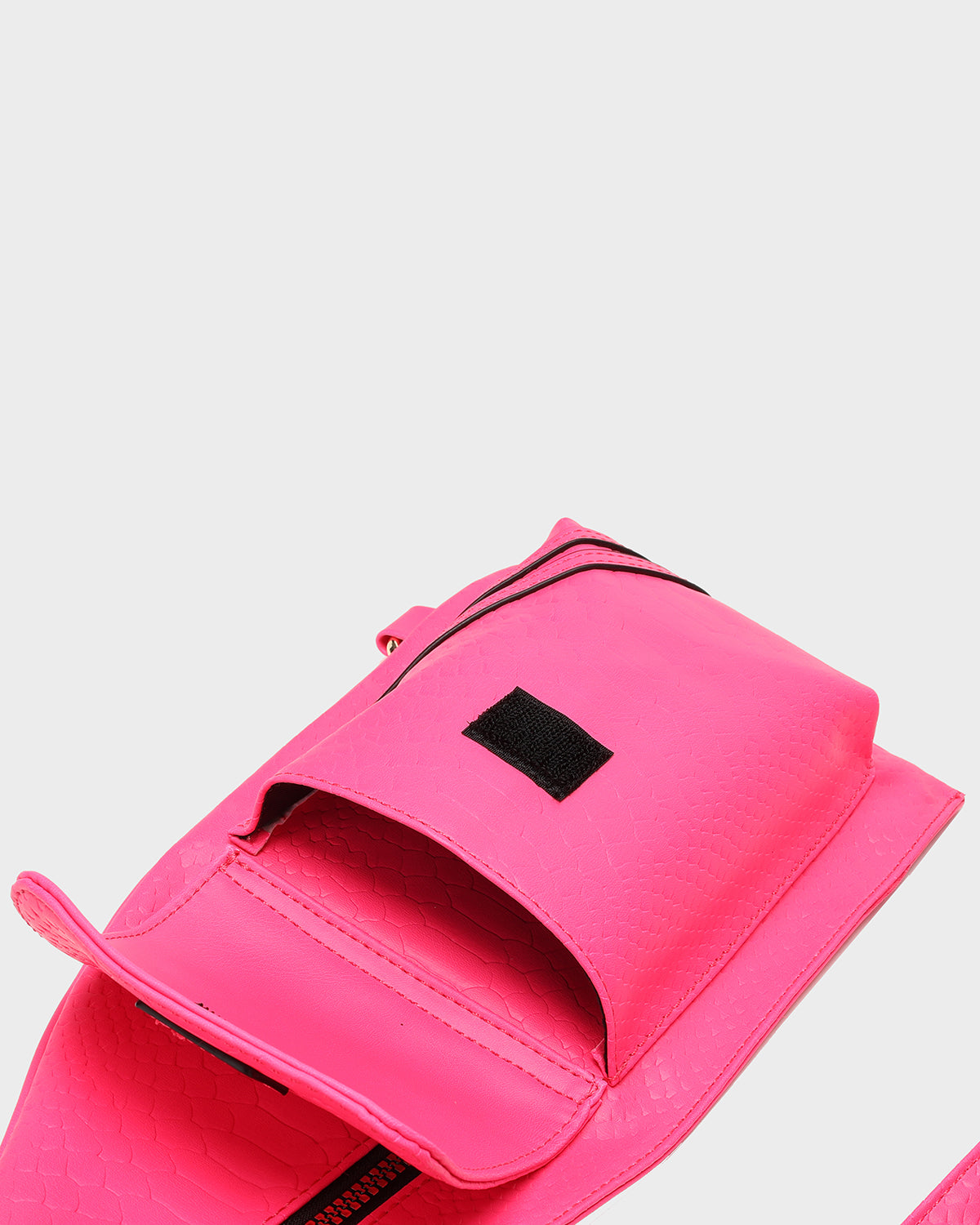 Apollo 1 05 Sling Shot in Neon Pink