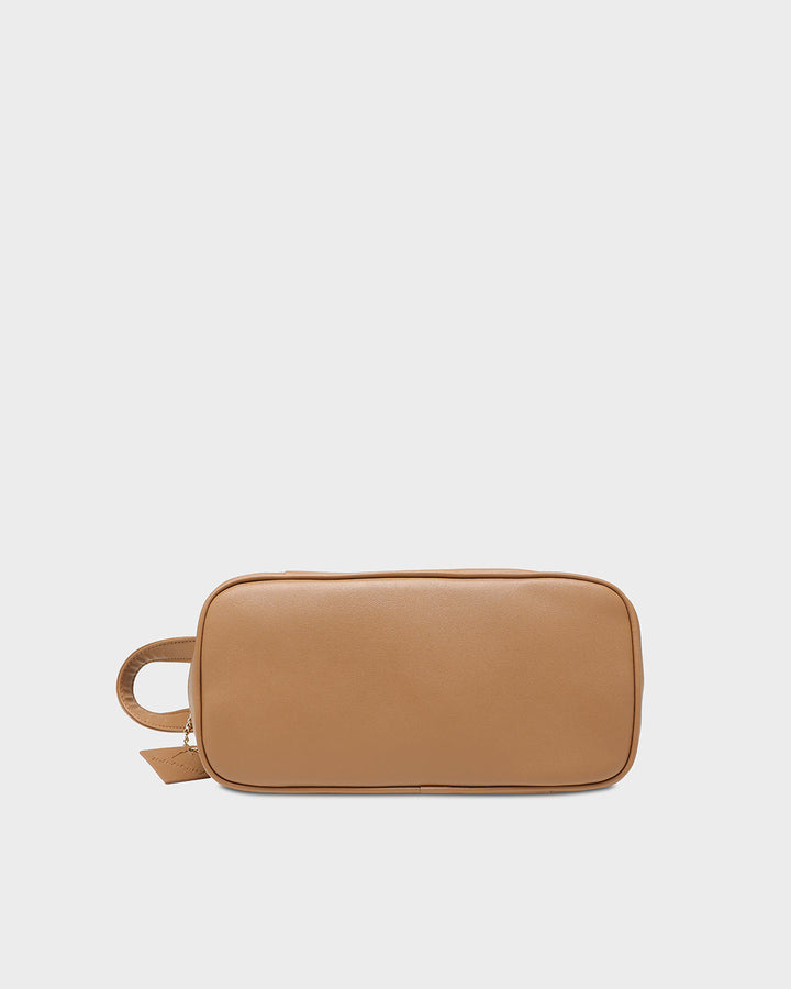 Bodega Toiletry Bag in Caramel