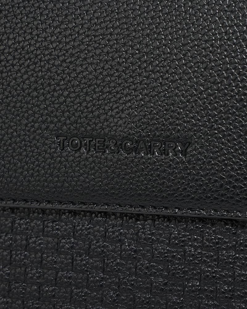 Bodega Mini Messenger Bag in Black – Tote&Carry