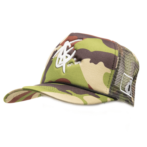 Camo Tote&Carry Out The Mud Trucker Hat