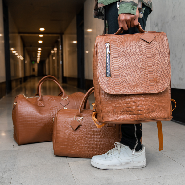 Classic Weekender Travel Set in Caramel