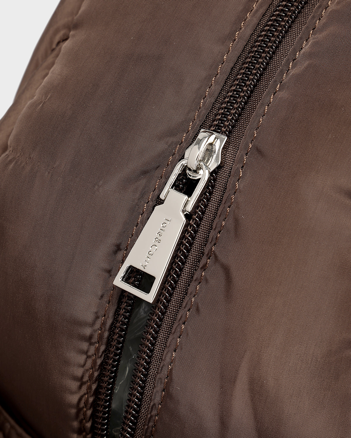 Cloud Duffle in Earth Brown