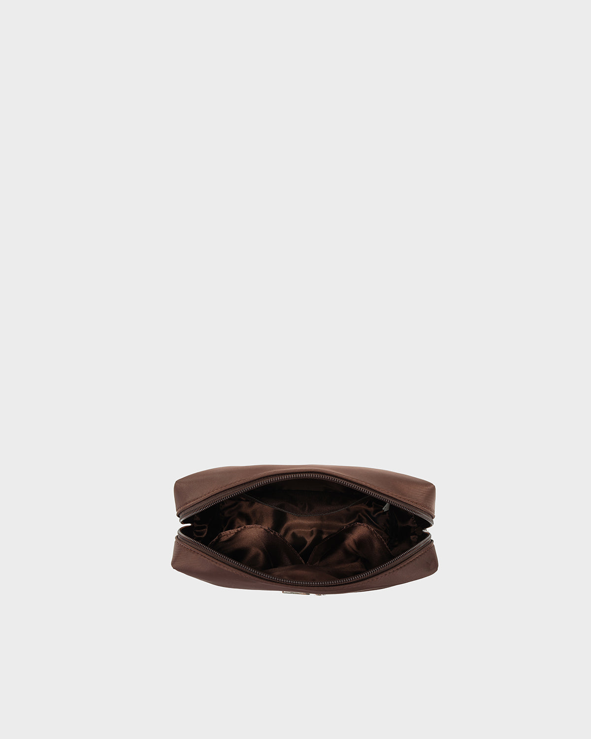 Cloud Toiletry Bag Set in Earth Brown