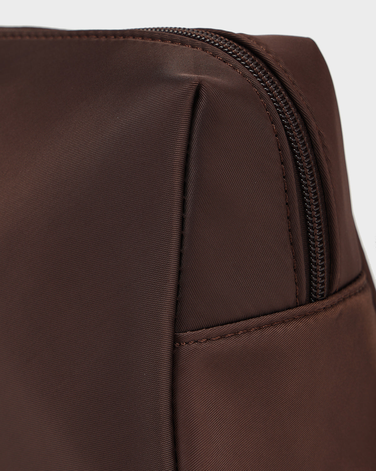 Cloud Toiletry Bag Set in Earth Brown