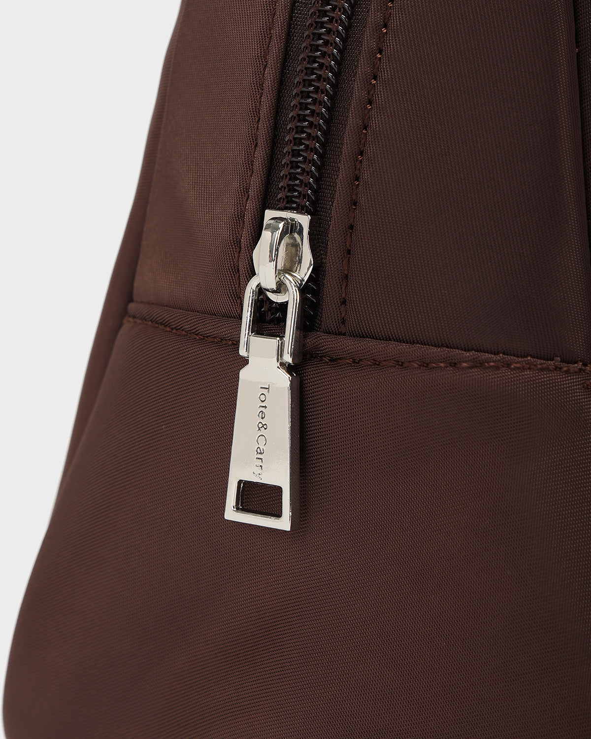 Cloud Toiletry Bag Set in Earth Brown