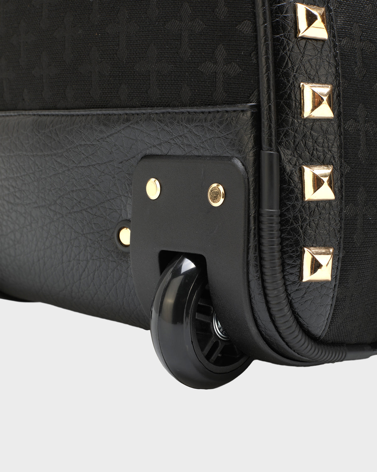 Cross Rolling Travel Set in Black