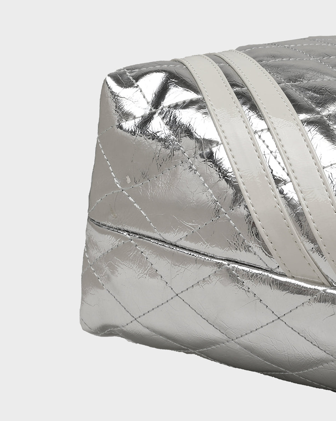 Diamond Stitch Quilted Chic Tote Bag in Silver