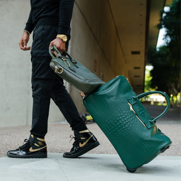 Statement Traveler Rolling Duffle in Emerald Green
