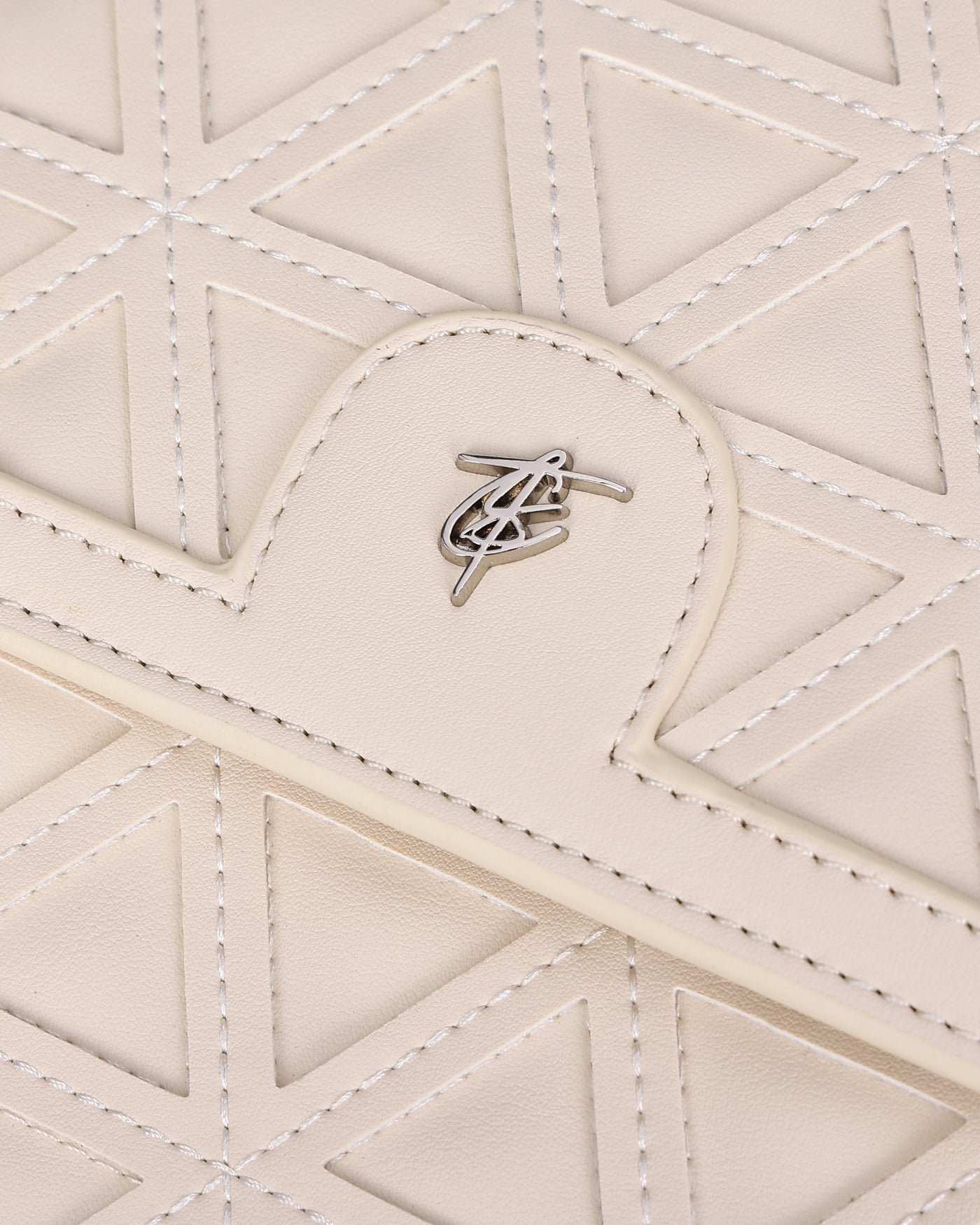 Woven Messenger Bag in Cream White