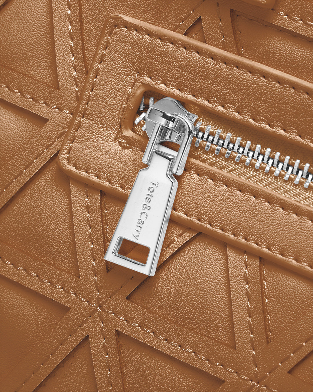 First Class Tote Bag in Caramel