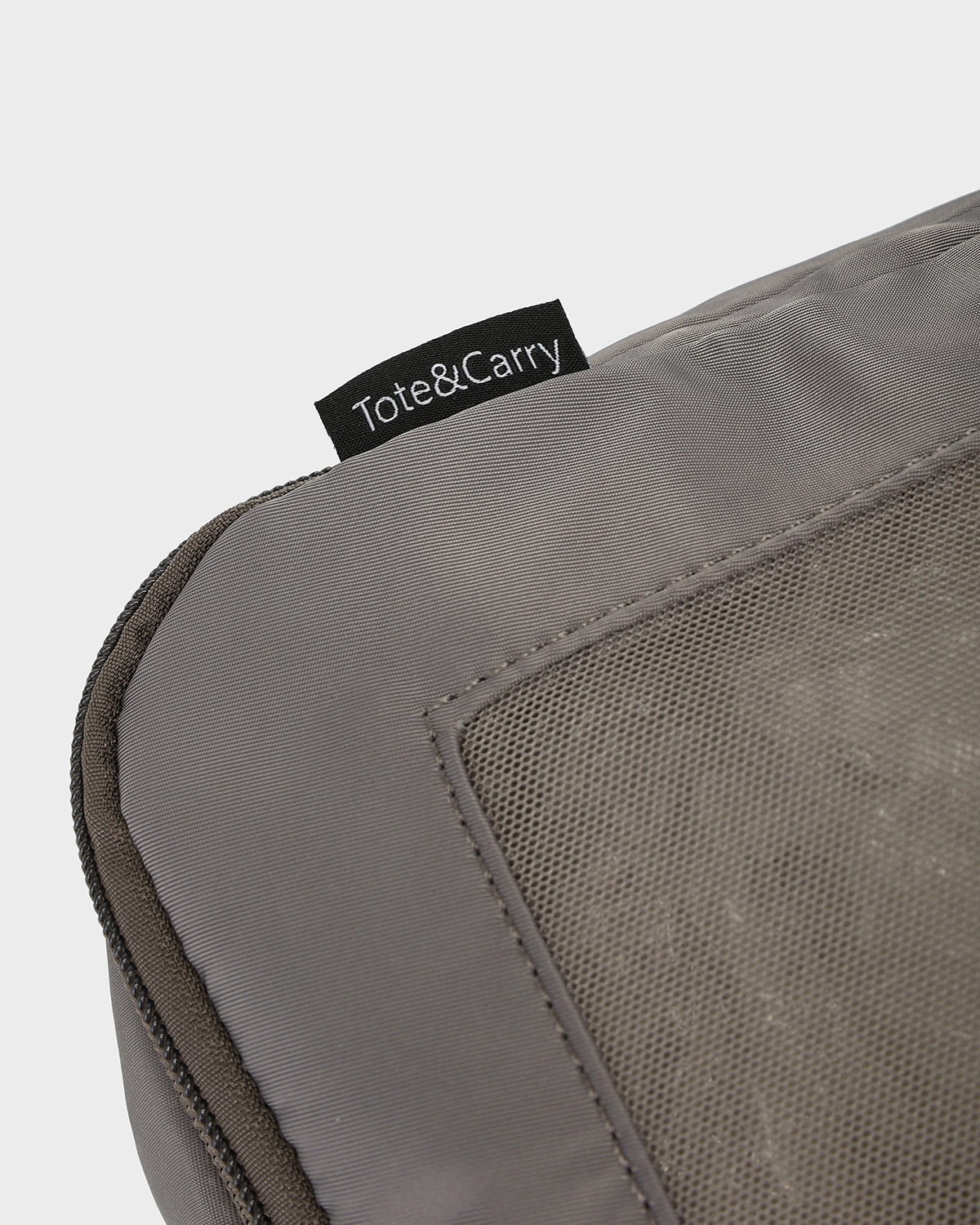 Modular Packing Cubes in Platinum Silver