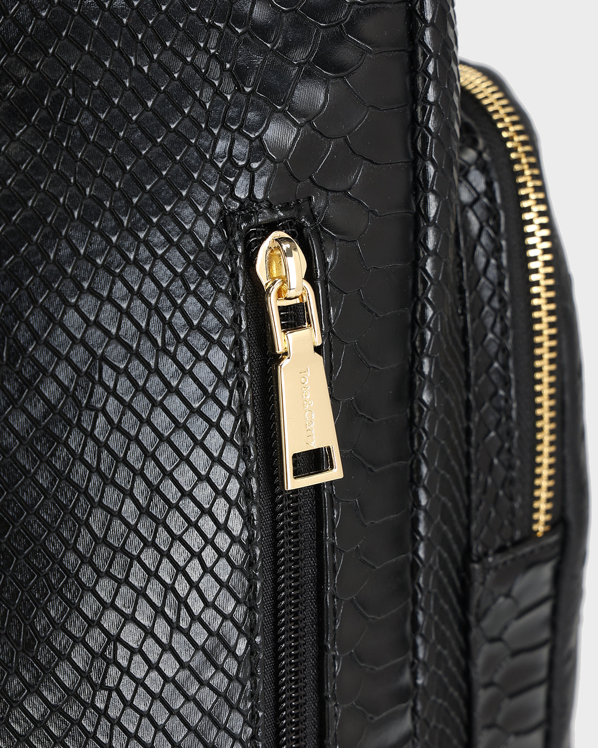 Noble Backpack in Black